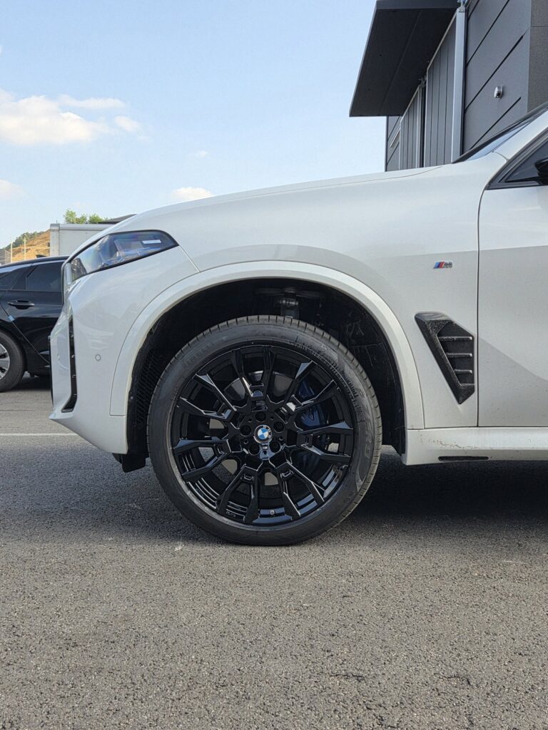 수원 BMWX5 휠복원도색 블랙유광 시공 1번 — 명품휠스토리 동탄오산점