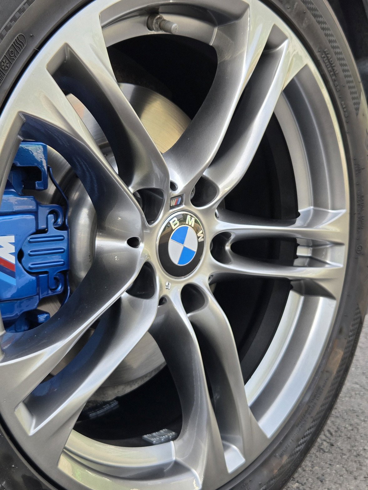 오산 BMW5시리즈 휠복원도색 순정느낌 시공 9번 — 명품휠스토리 동탄오산점