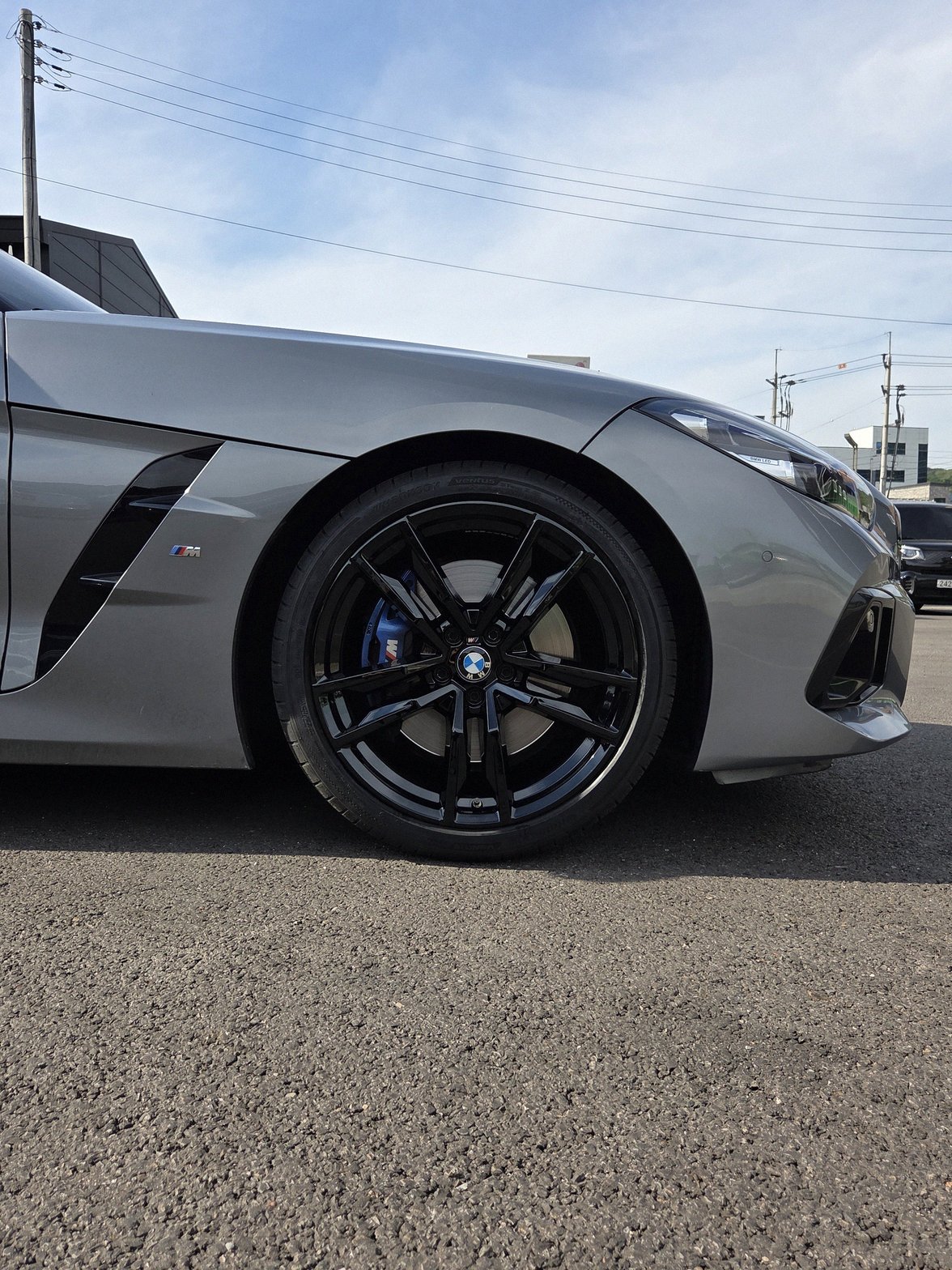 화성 BMWZ4 휠복원도색 블랙유광 시공 6번 — 명품휠스토리 동탄오산점