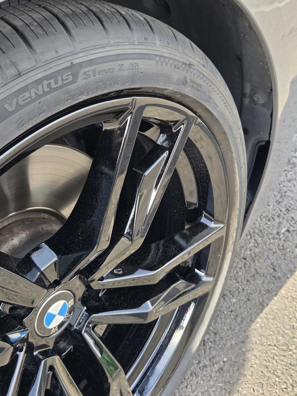 화성 BMWZ4 휠복원도색 블랙유광 시공 8번 — 명품휠스토리 동탄오산점