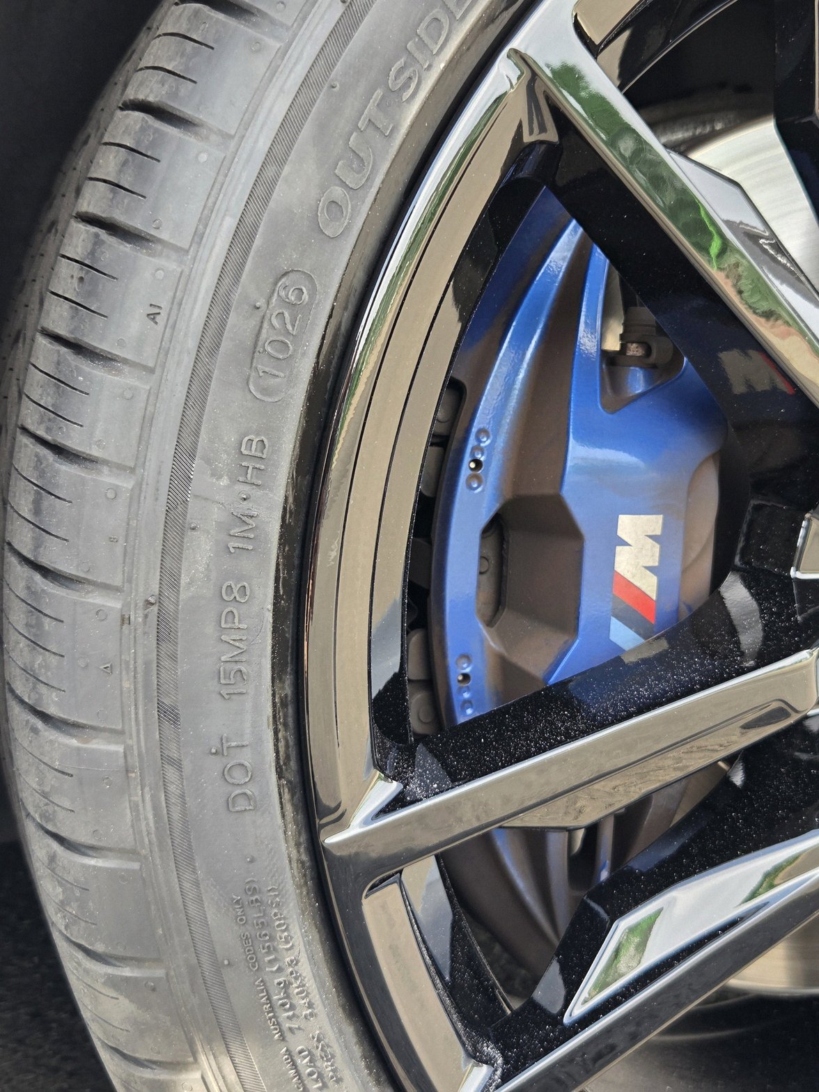 화성 BMWZ4 휠복원도색 블랙유광 시공 11번 — 명품휠스토리 동탄오산점