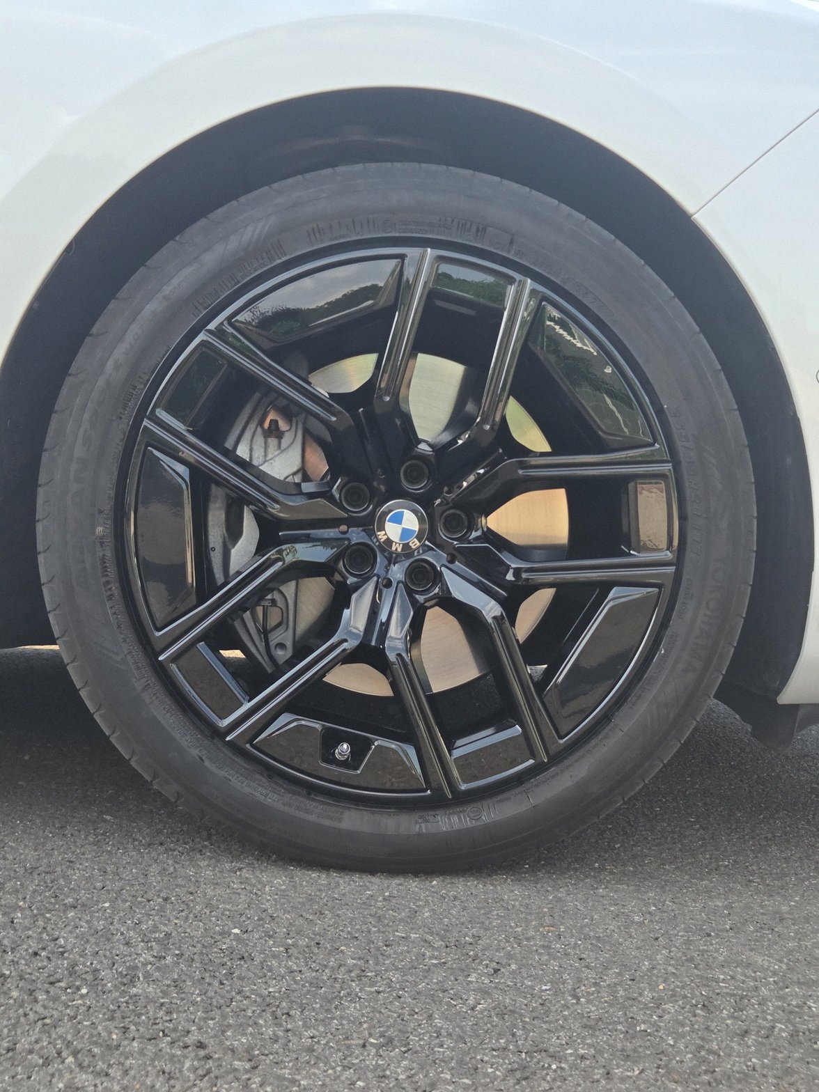 오산 BMW7시리즈 휠긁힘복원 휠도색 블랙유광 시공 10번 — 명품휠스토리 동탄오산점
