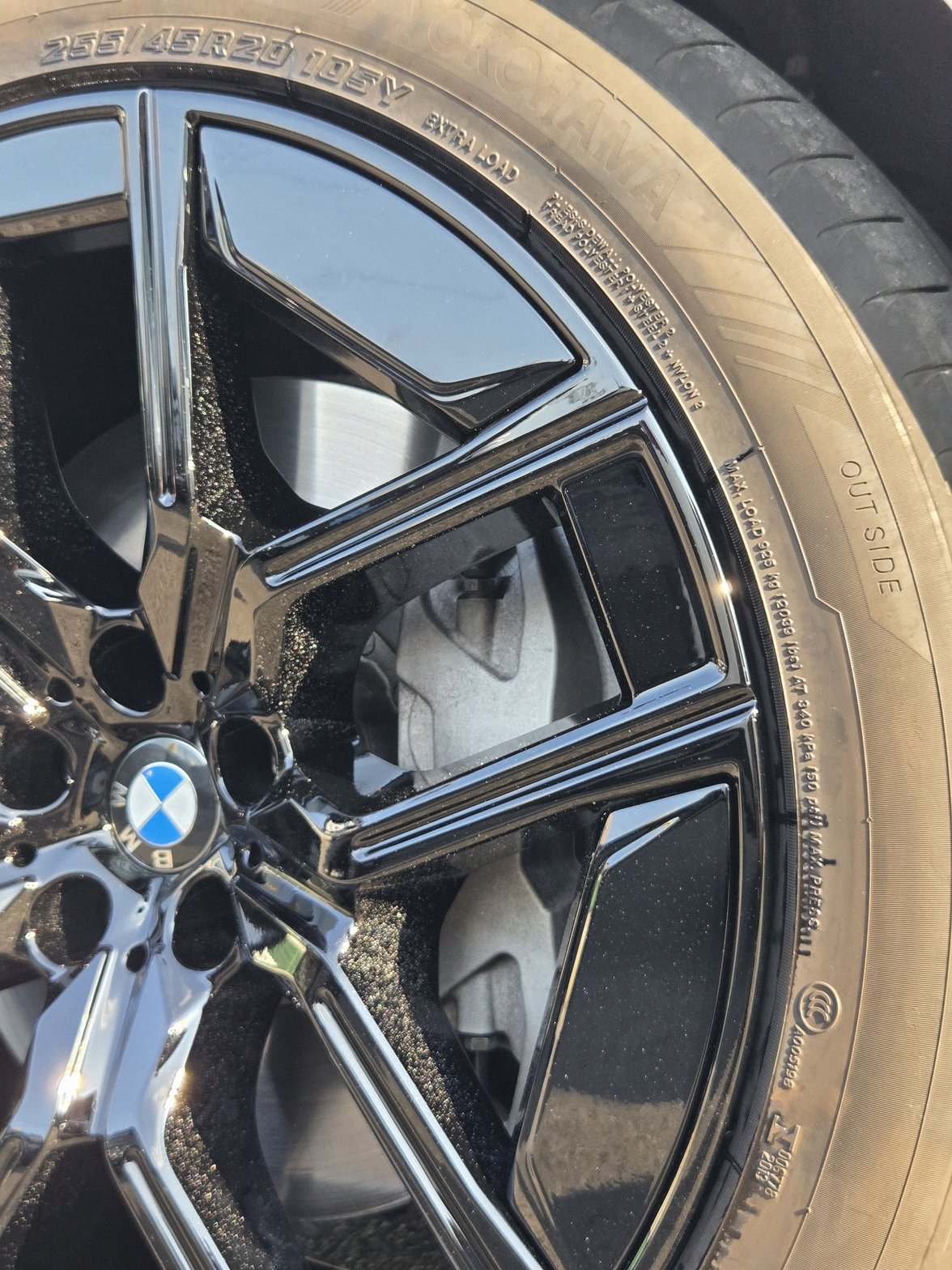 오산 BMW7시리즈 휠긁힘복원 휠도색 블랙유광 시공 13번 — 명품휠스토리 동탄오산점