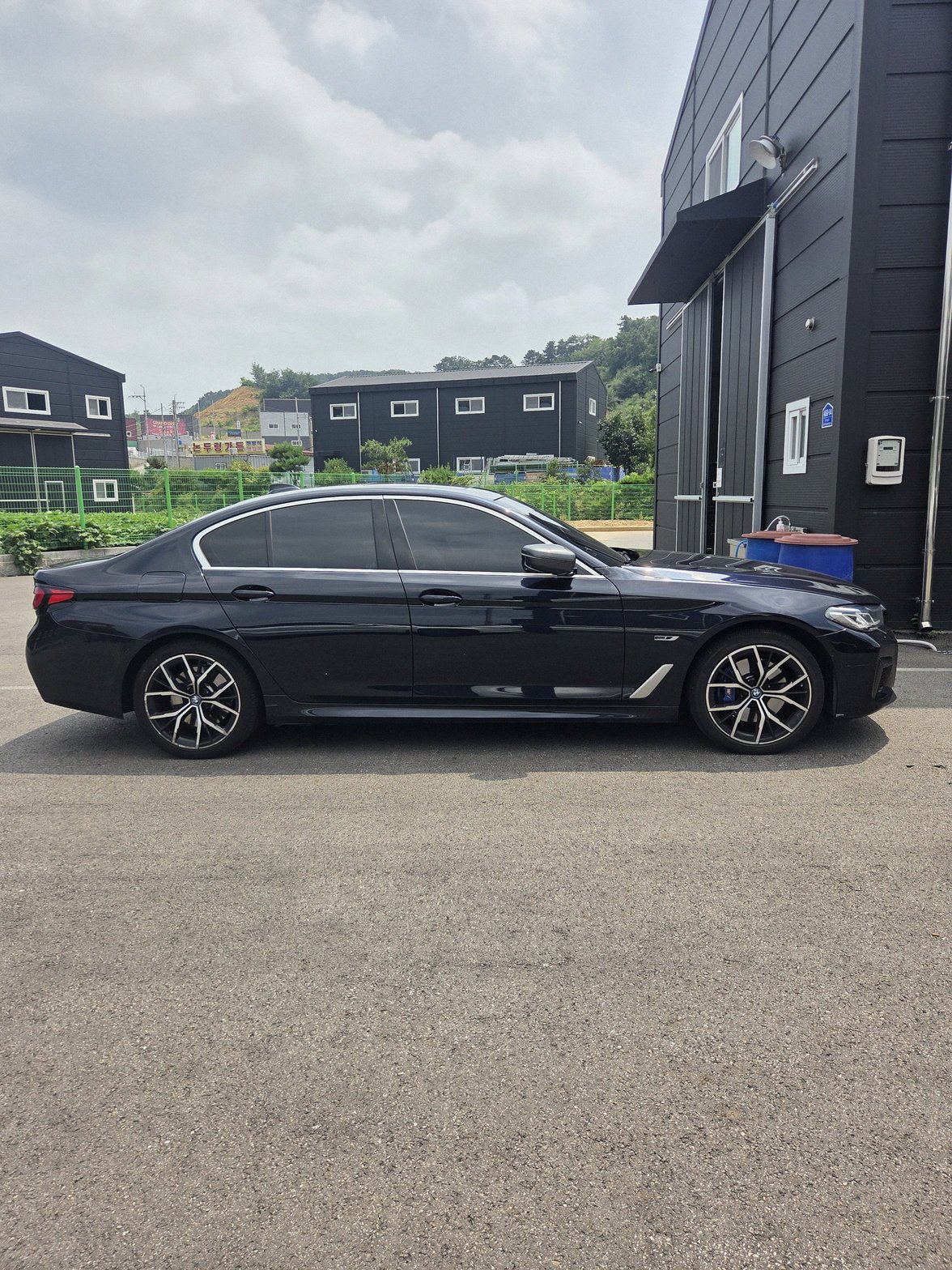 수원 bmw5시리즈g바디 휠복원도색 캘리퍼도색 블랙유광 옐로우캘리퍼 시공 6번 — 명품휠스토리 동탄오산점