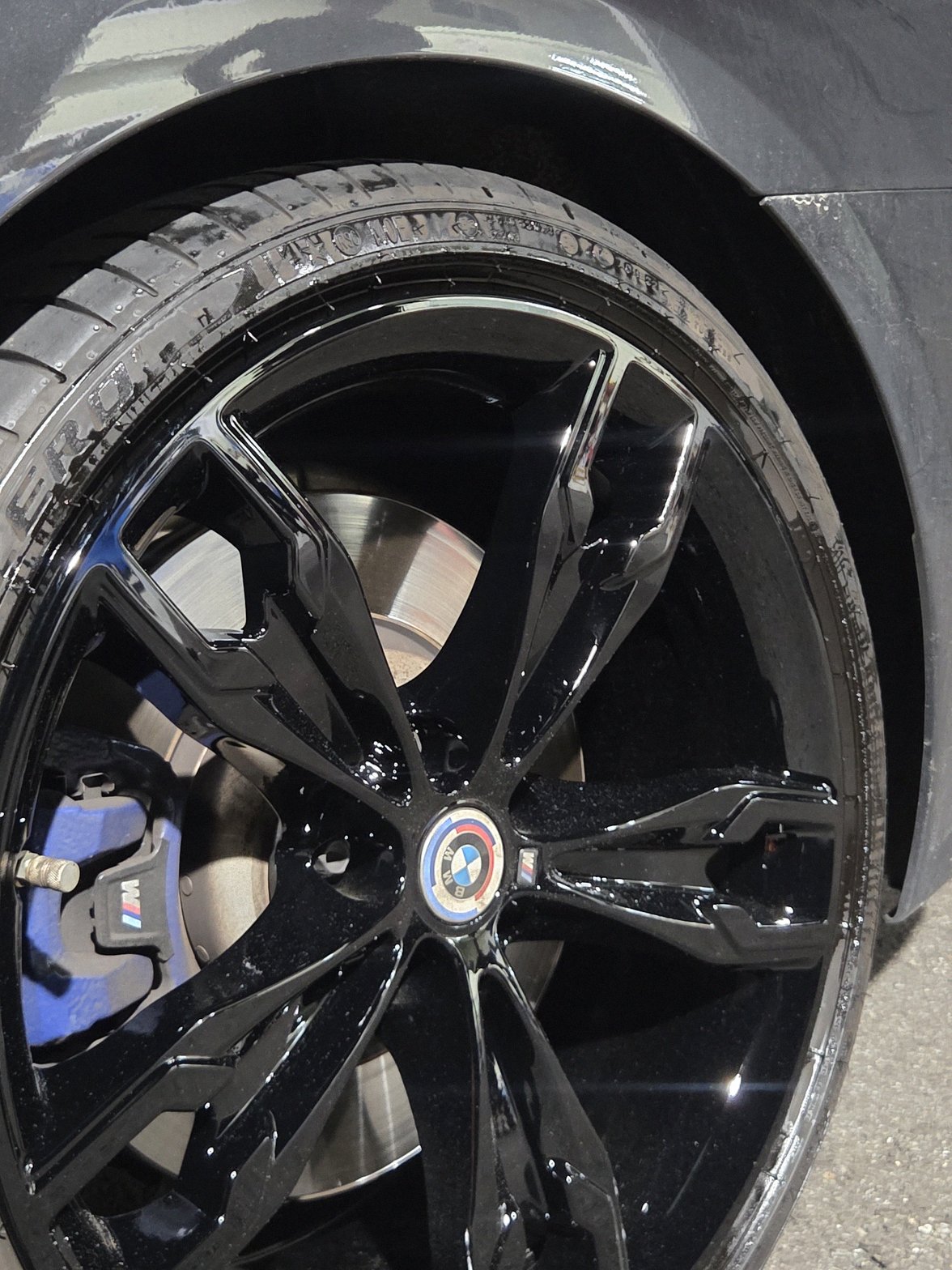 동탄 bmw 5시리즈 휠복원도색 블랙유광 시공 9번 — 명품휠스토리 동탄오산점