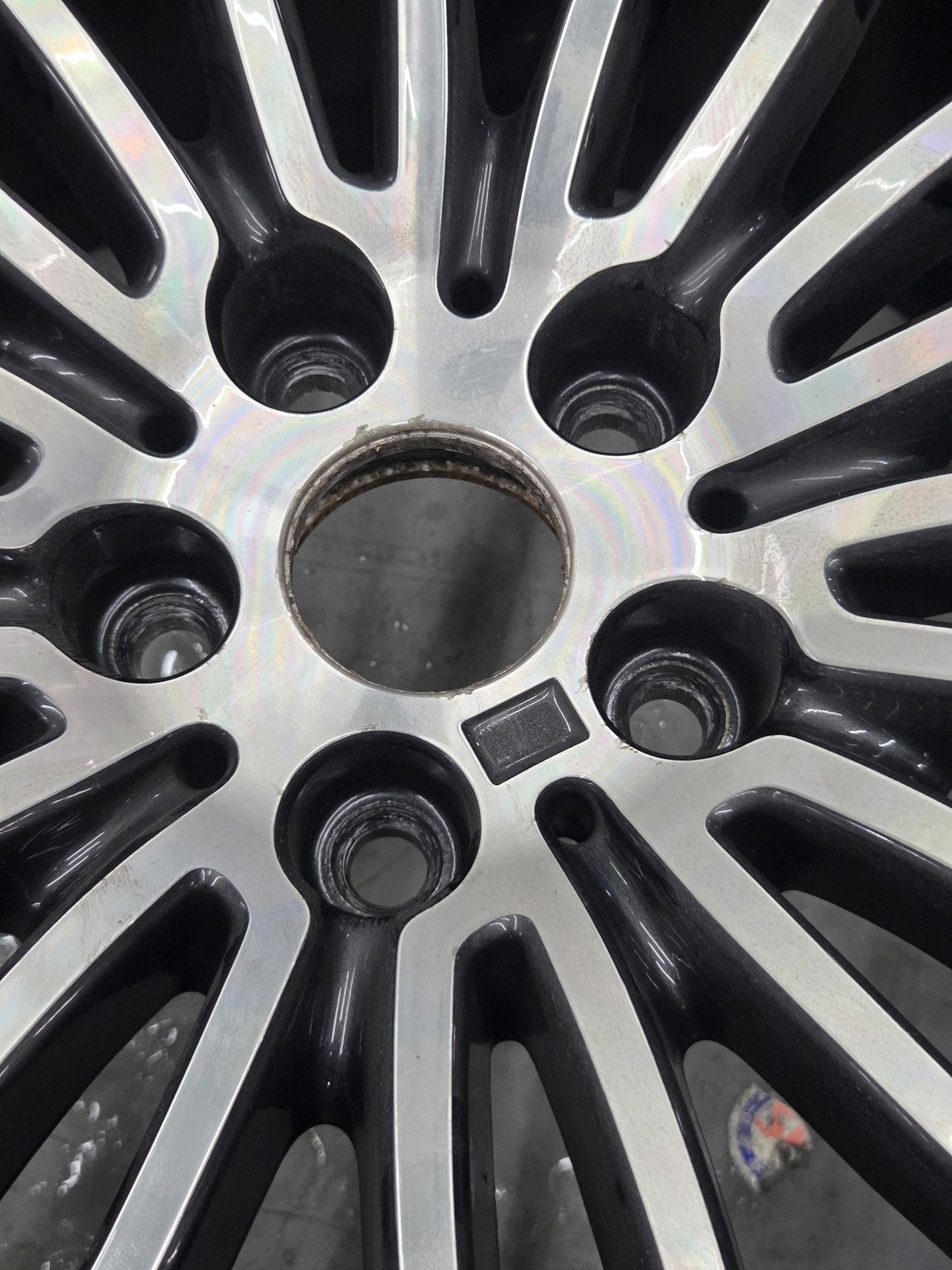 안성 bmw550i 휠복원도색 블랙유광 시공 2번 — 명품휠스토리 동탄오산점