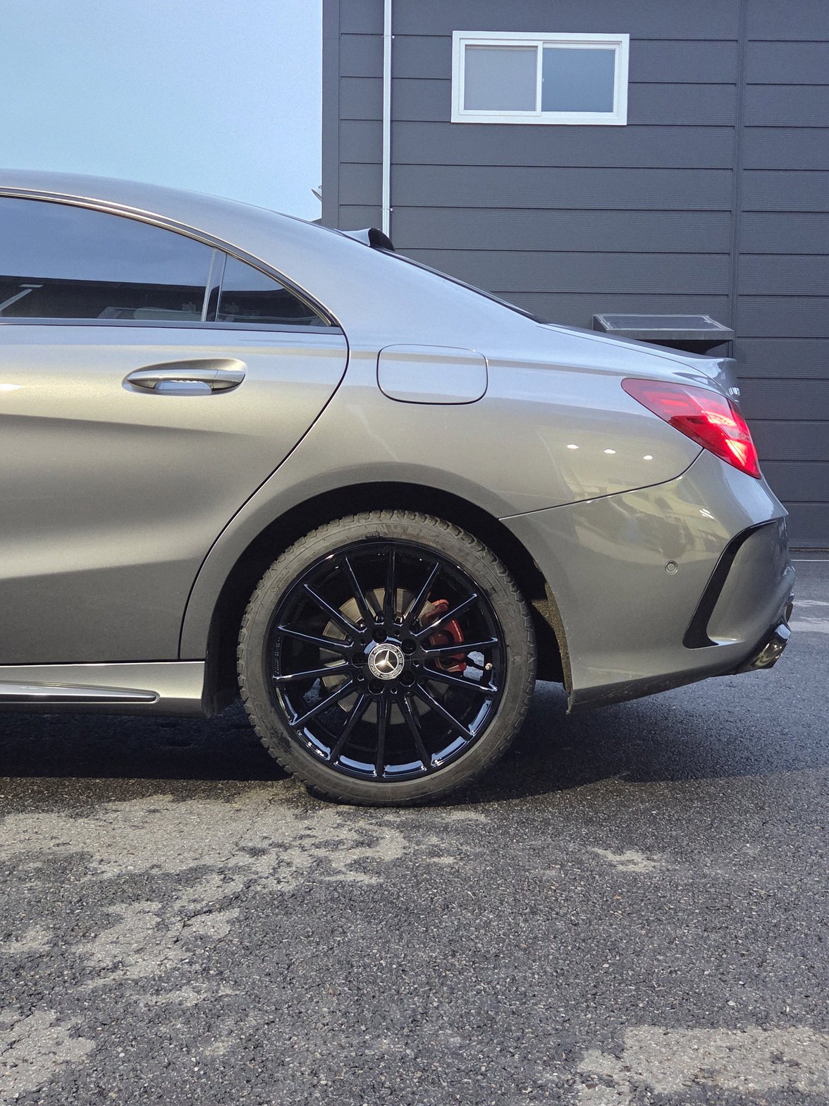 동탄 벤츠cla45amg 휠복원도색 캘리퍼도색 블랙유광 레드캘리퍼 시공 6번 — 명품휠스토리 동탄오산점