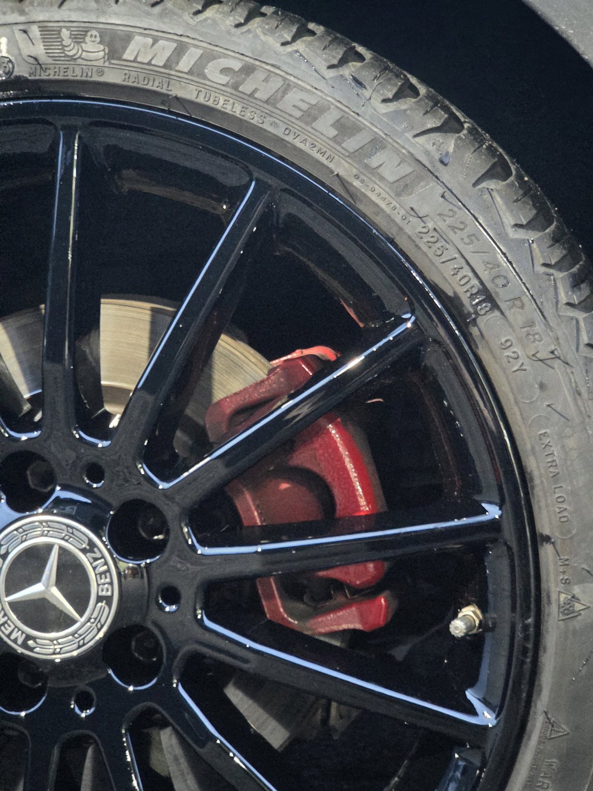 동탄 벤츠cla45amg 휠복원도색 캘리퍼도색 블랙유광 레드캘리퍼 시공 10번 — 명품휠스토리 동탄오산점